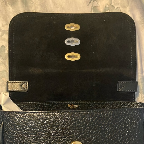 Mulberry Bryn Discontinued Black Satchel - Picture 7 of 9